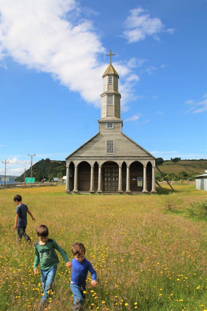 Les Îles Chiloé sous le soleil : un moment rare et inoubliable